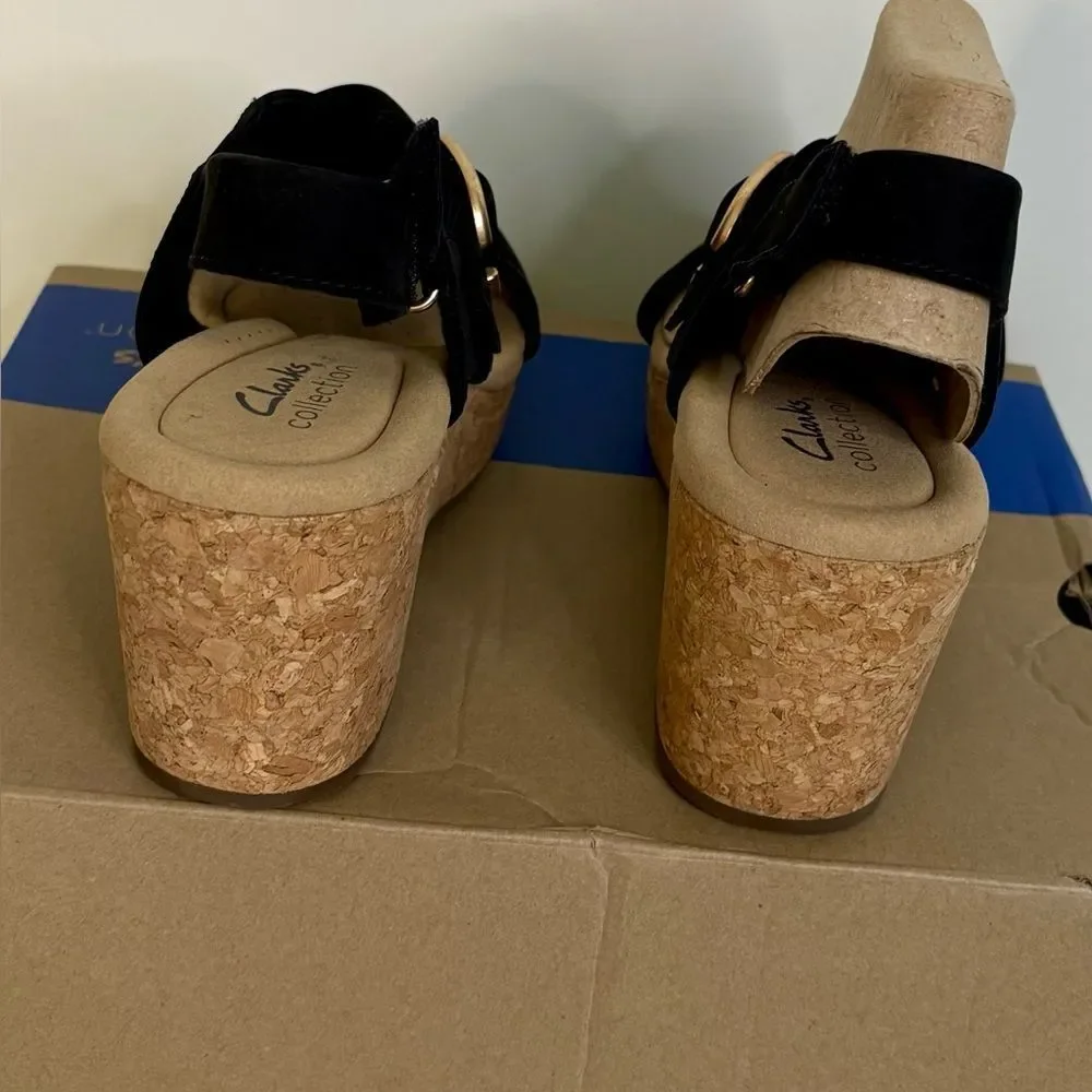 NWB Clarks Black and Tan Women's Wedges sz 8.5